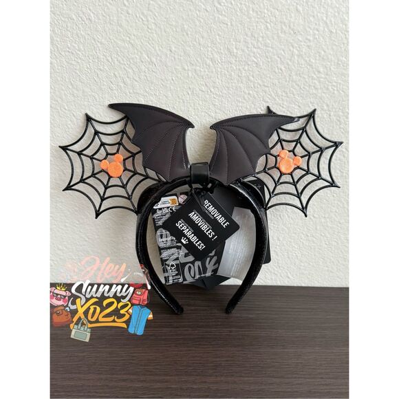 Loungefly Disney Minnie Mouse Spider-Web Bat Ears Headband - Picture 1 of 3